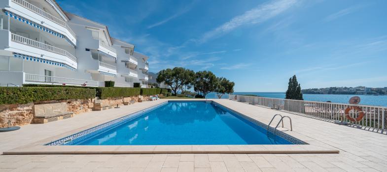 apartamento-con-bonitas-vistas-al-mar-en-palmanova