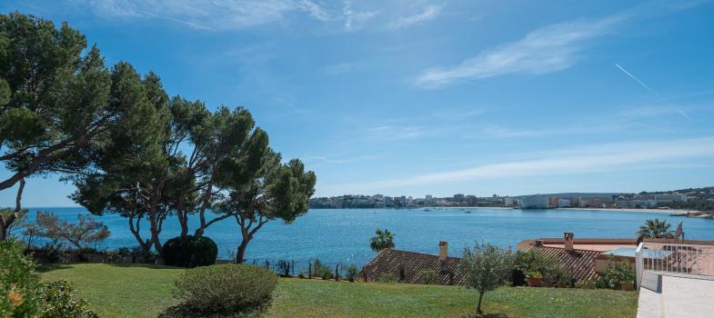 schaanes-apartment-mit-meerblick-in-palmanova