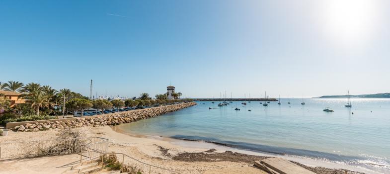 apartment-in-first-sea-line-in-puerto-portals