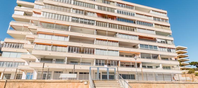 apartamento-en-primera-laanea-de-mar-en-puerto-portals