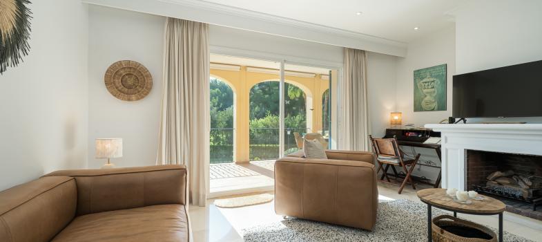 elegante-apartamento-con-vistas-al-golf-en-prestigioso-bendinat