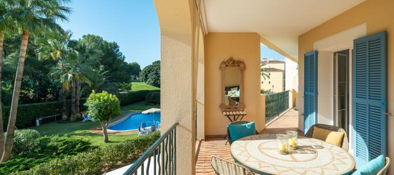 elegant-apartment-with-golf-views-in-prestigious-bendinat