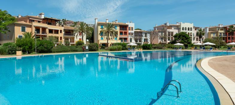 elegant-apartment-with-golf-views-in-prestigious-bendinat